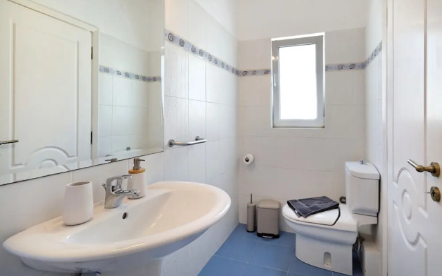 Triplex Villa Gardenia Glyfada  sea view