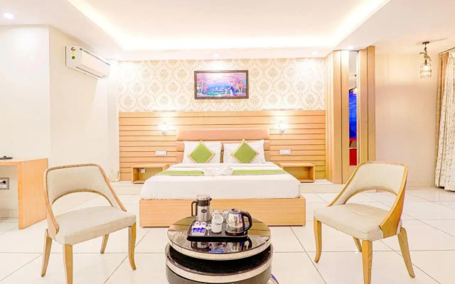 The Glory Hotel