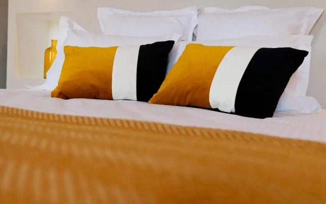 Chateau Croix De Labrie