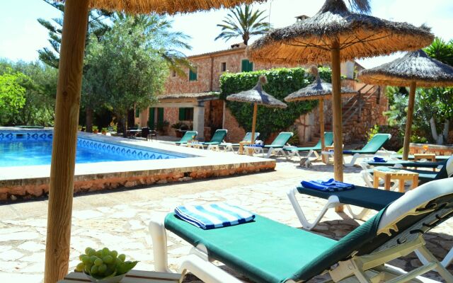 Agroturisme Son Barceló Mas