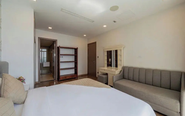 Bluesky Gateway Residence Luxury