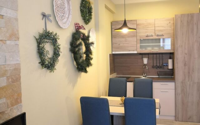 Sky Cabin Apartments