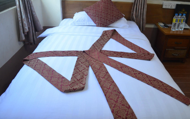Royal Diamond Hotel