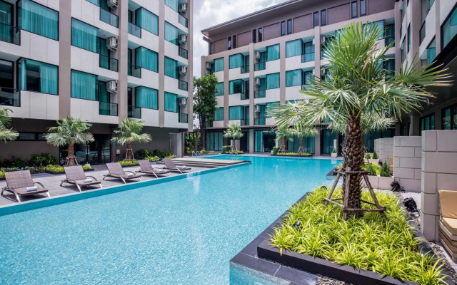 The Crystal Hotel Buriram