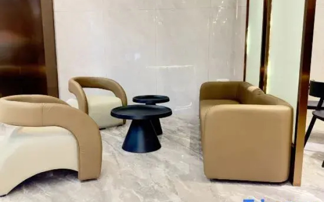 MAX Hotel
