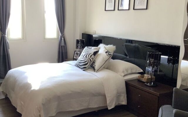 Leisure Pavilion House B&B