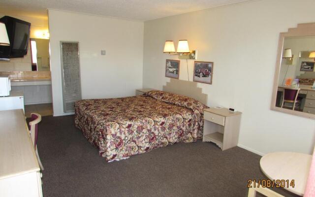 Royal Host Motel