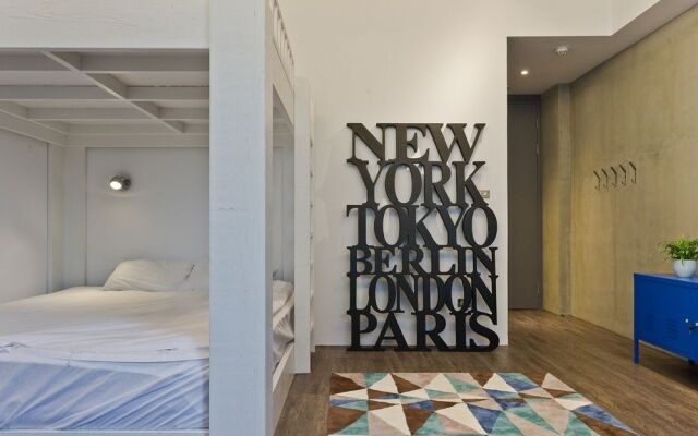 hotelImage