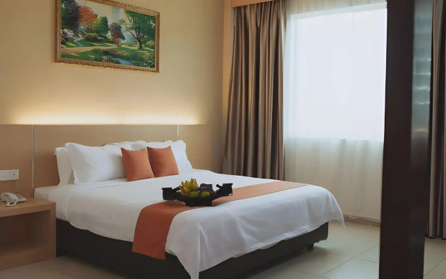 Paragon Lutong Hotel