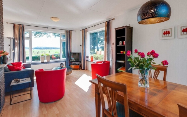 Cozy Vacation Home With a Private Garden