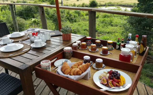 Nambiti Plains Private Game Lodge