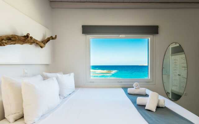Perla Suites - Delmar Collection