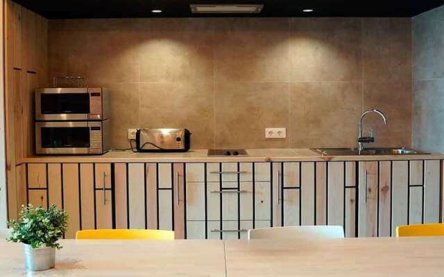 Albergue Milladoiro - Hostel