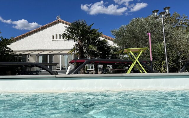 Aux Belles Vacances- Adult Only