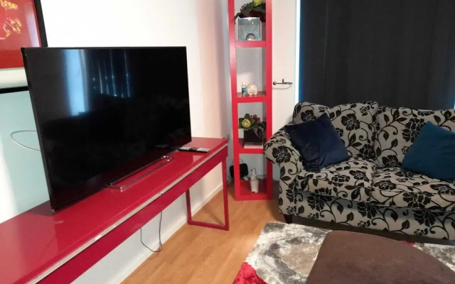 Impeccable 2-bed Apartment in London