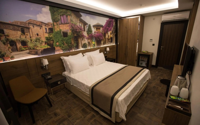 Northdoor Hotel