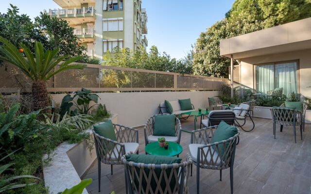 Oli Hotel And Suites