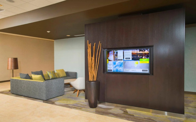 Courtyard Redwood City