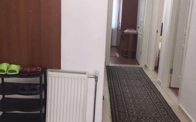 Ugurevler Apart