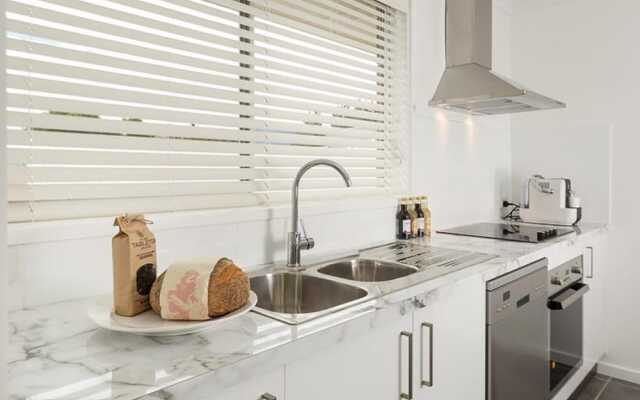 New York Dreamer - Central & Sophisticated