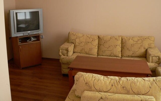 Velena Hotel