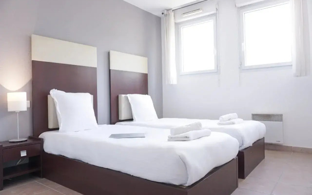 Comfort Aparthotel Six-Fours