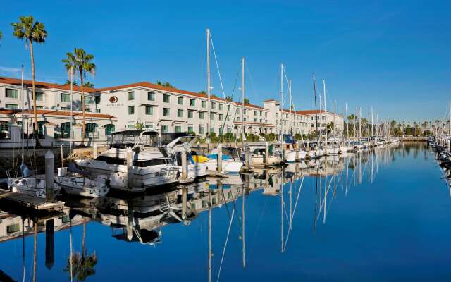 DoubleTree by Hilton San Pedro - Port of Los Angeles