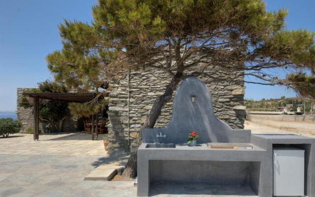 Phos Residence Pool Villa in Koundouros, Kea