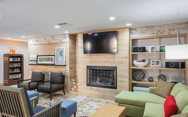 Country Inn & Suites by Radisson, Lewisville, TX