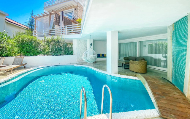 Kalkan Saray Suites - Adults Only
