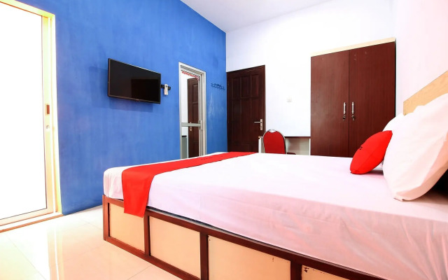 RedDoorz Plus near Lippo Plaza Yogyakarta