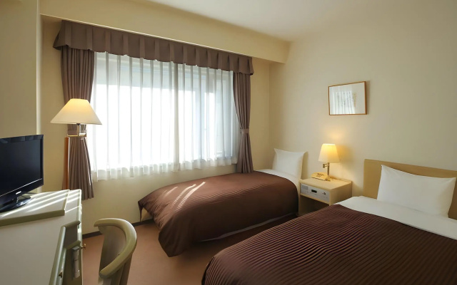 Hotel Green Tower Makuhari – Guest Rooms – Chiba