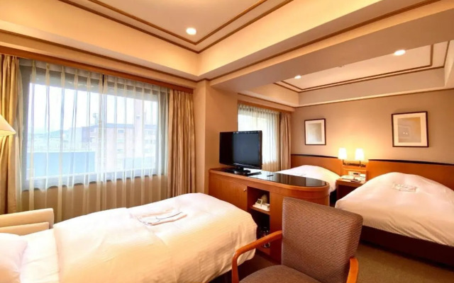 Sun Members Kyoto Saga