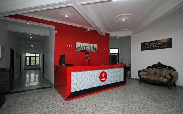 OYO 9076 Absin Hospitality 2