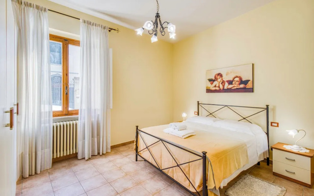 Home Boccaccio Terrace and Chianti View 1