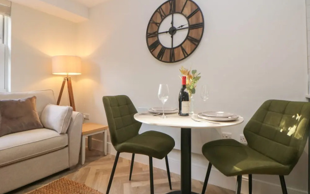 Rock Mill Apartment
