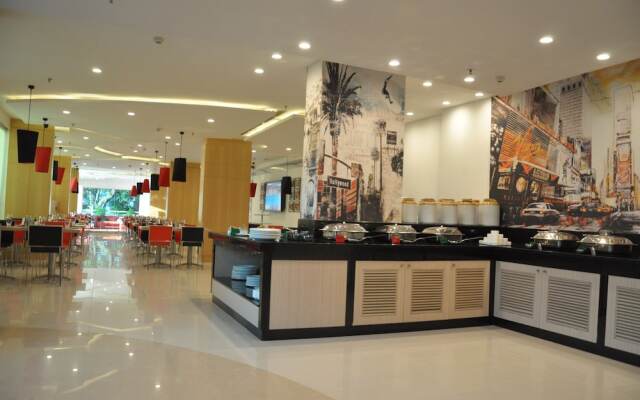 Red Fox Hotel Chandigarh
