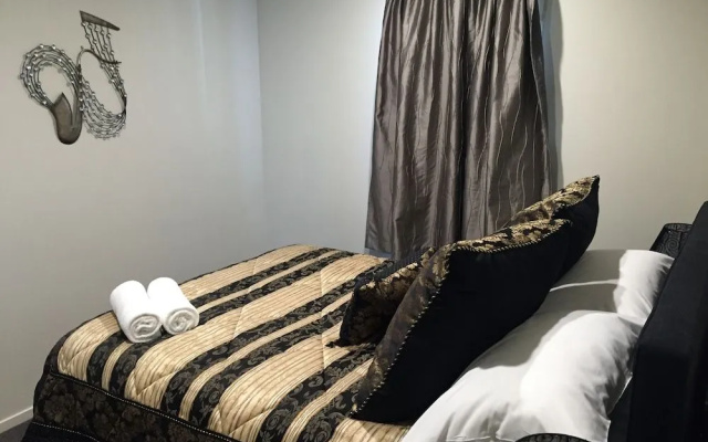 Rocky Mountain Chalets – Guest Rooms – Ohakune