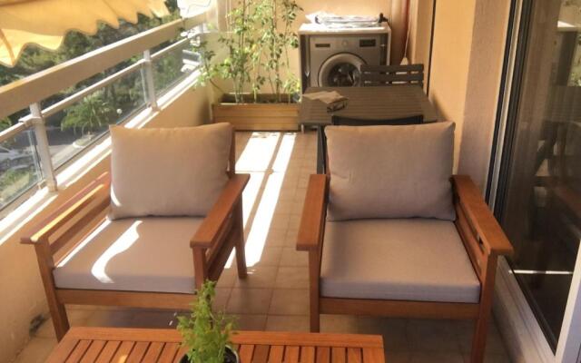 T3 avec piscine à 5min de Cannes