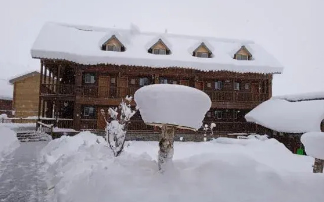 Hemu Tuwaju Hotel