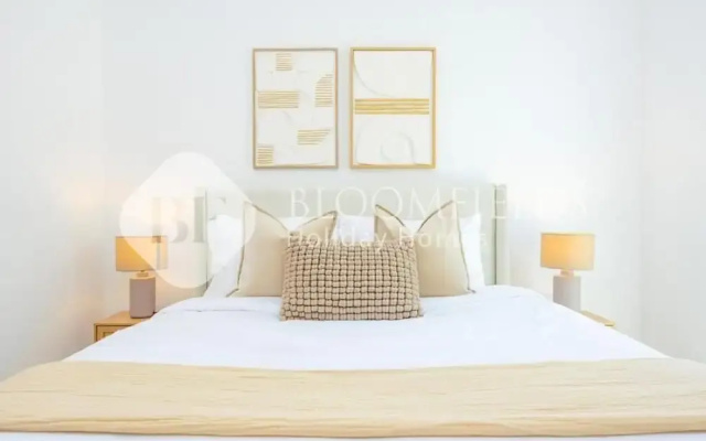 Bloomfields Royal 2Br Water edge