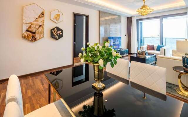 Platinum Stearns Hotel