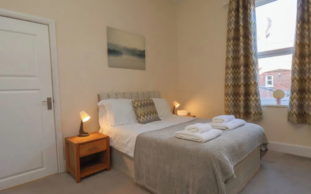 4 Normanby Terrace