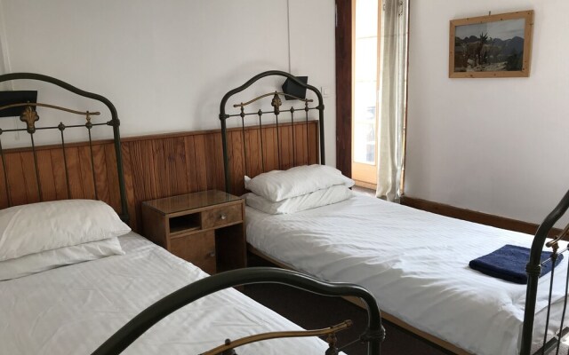 Bellevue Alpine Lodge