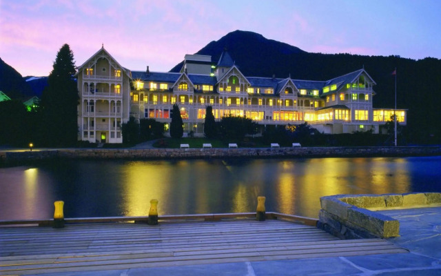 Kviknes Hotel
