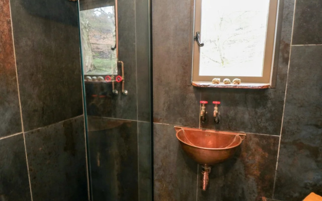 The Hideaway, Shepherd's Hut