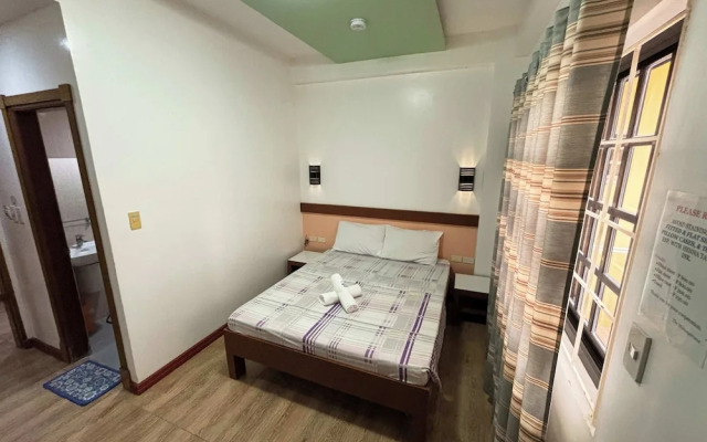 Sea Jewel Hotel Puerto Galera powered by Cocotel