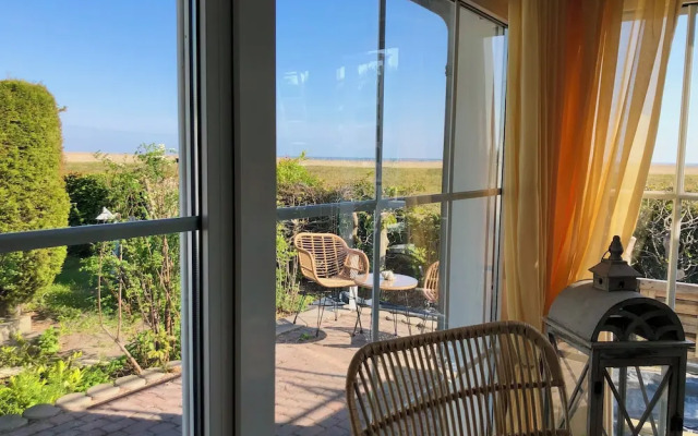 Serene Waterview Retreat 2 Bedrooms in Mönkebude, Germany