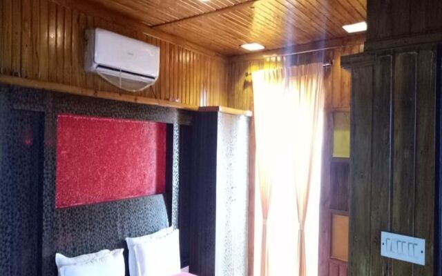 Green woods Resort