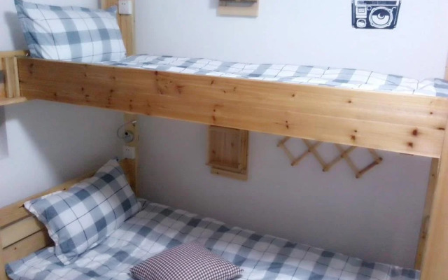 Shangjin Youth Hostel Yan Cheng Branch